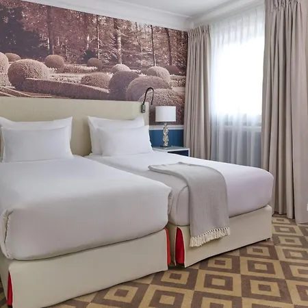 Fraser Le Claridge Champs-elysees 5* Parijs