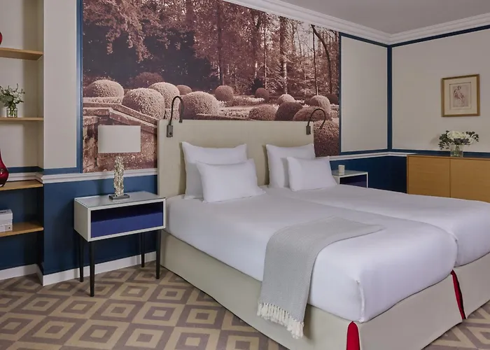 Fraser Le Claridge Champs-elysees 5*