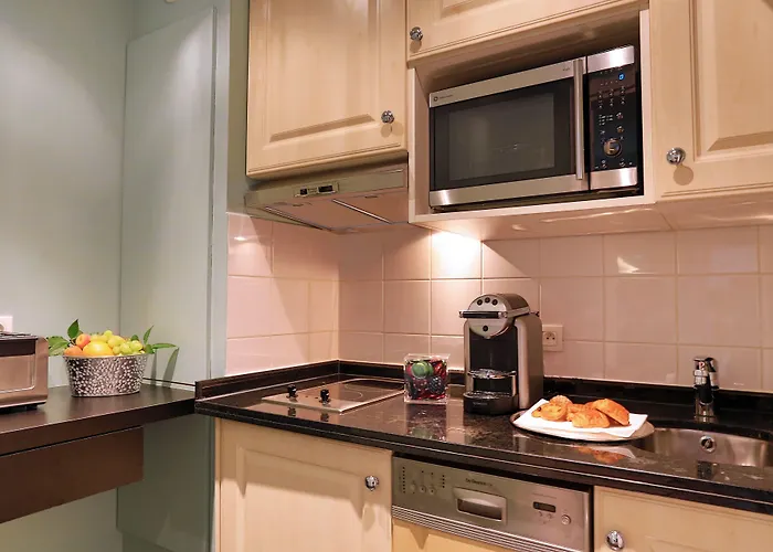 Fraser Le Claridge Champs-elysees Aparthotel 5*