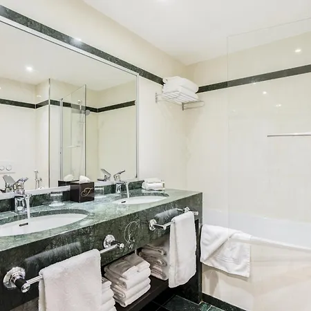 Hotel Fraser Le Claridge Champs-elysees 5*