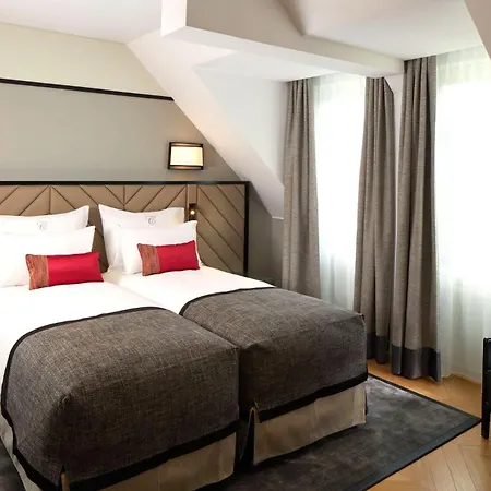 Fraser Le Claridge Champs-elysees Paris