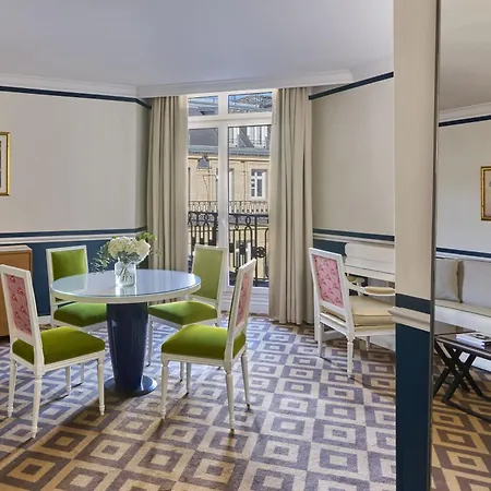 Apartahotel Fraser Le Claridge Champs-elysées París