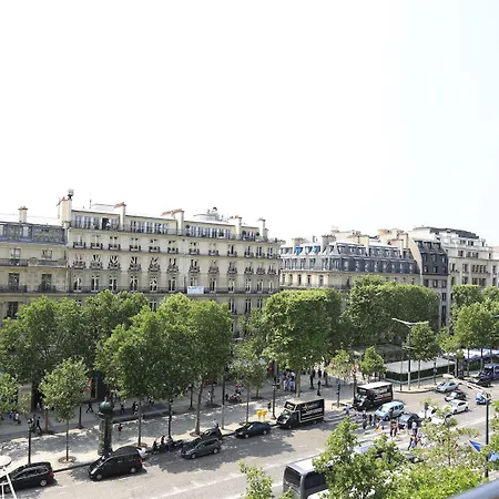 أجنحة فريزر لو كلاريدج شانزليزيه باريس