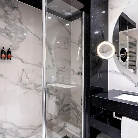 Fraser Le Claridge Champs-elysees 5* פריז