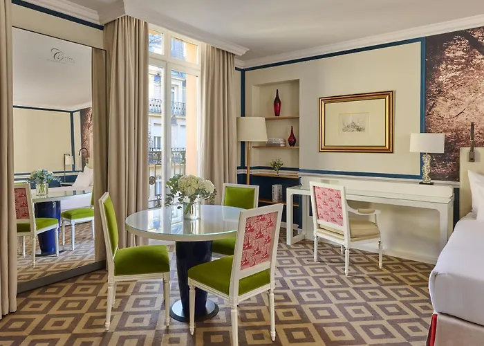 Fraser Le Claridge Champs-elysees Parijs