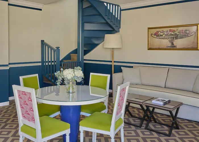 Fraser Le Claridge Champs-elysees Aparthotel