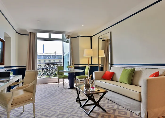 Fraser Le Claridge Champs-elysees 5*
