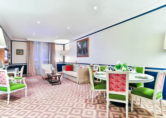 Aparthotel Fraser Le Claridge Champs-elysees Parijs