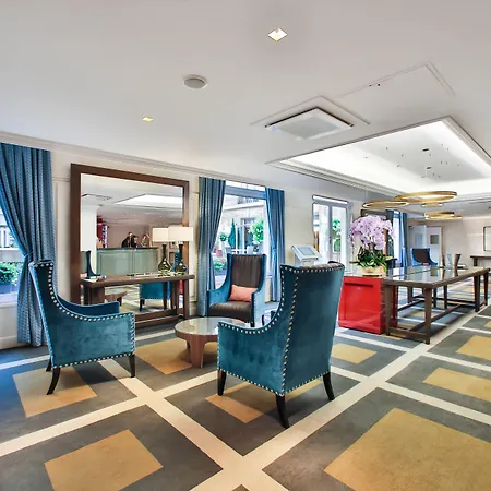 أجنحة فريزر لو كلاريدج شانزليزيه