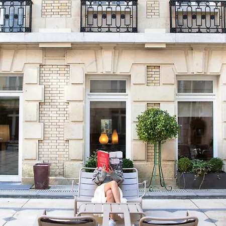 Fraser Le Claridge Champs-elysees Παρίσι